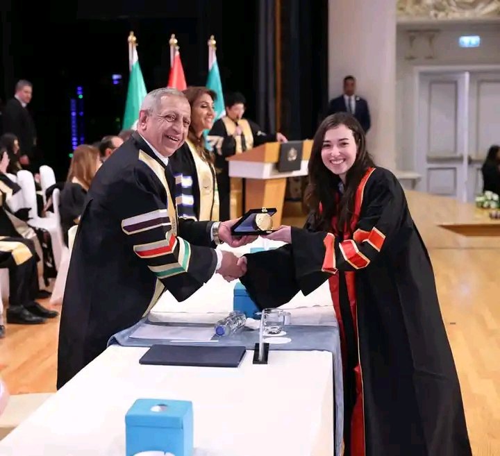 حفل تخريج دفعة جديدة من الأكاديمية العربية 