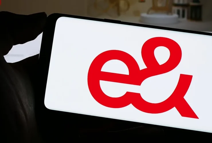 &e