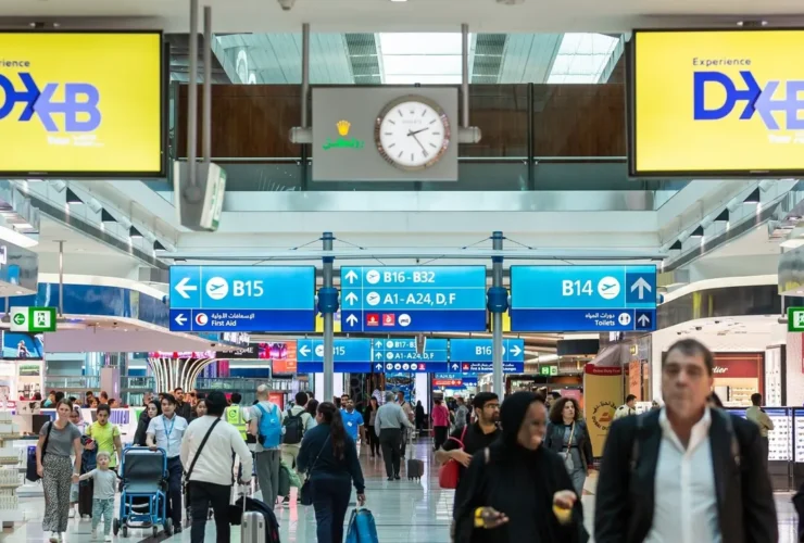 مطارات الإمارات