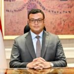 وزير الإسكان