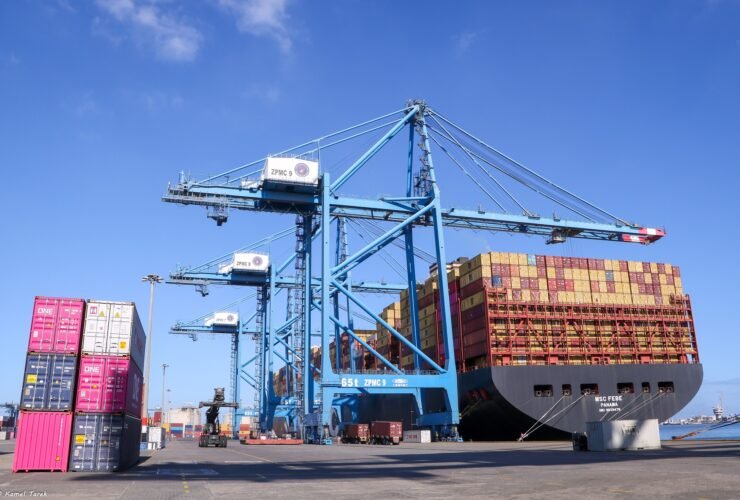 ميناء دمياط